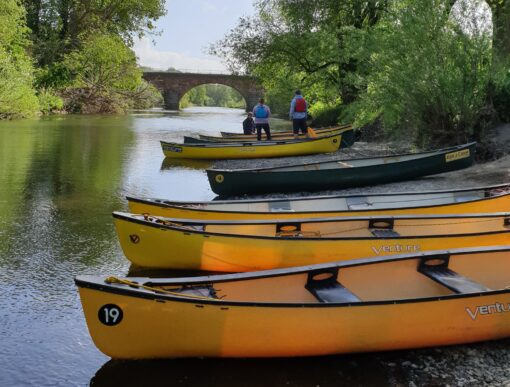 Hire a Canoe Montford Bridge A5 Shrewsbury Wales