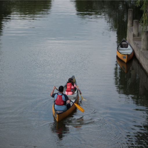 Dad and daughter in a canoe on the River Severn - Hire A Canoe