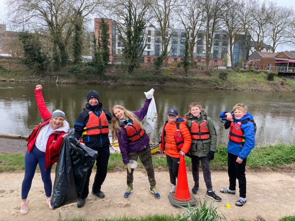 River Severn Litter Pick