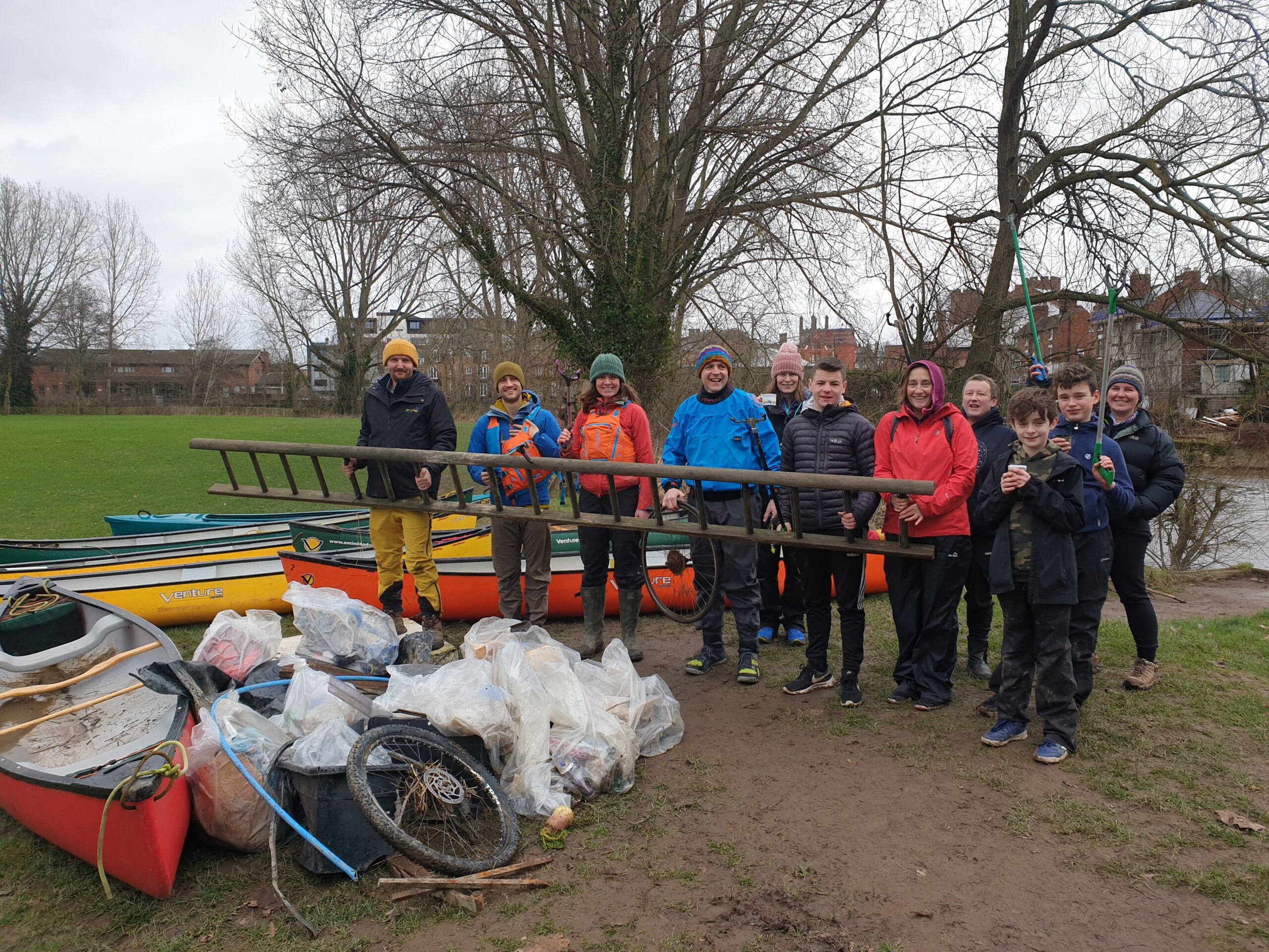 Hire a Canoe Litter Pick River Severn Shrewsbury