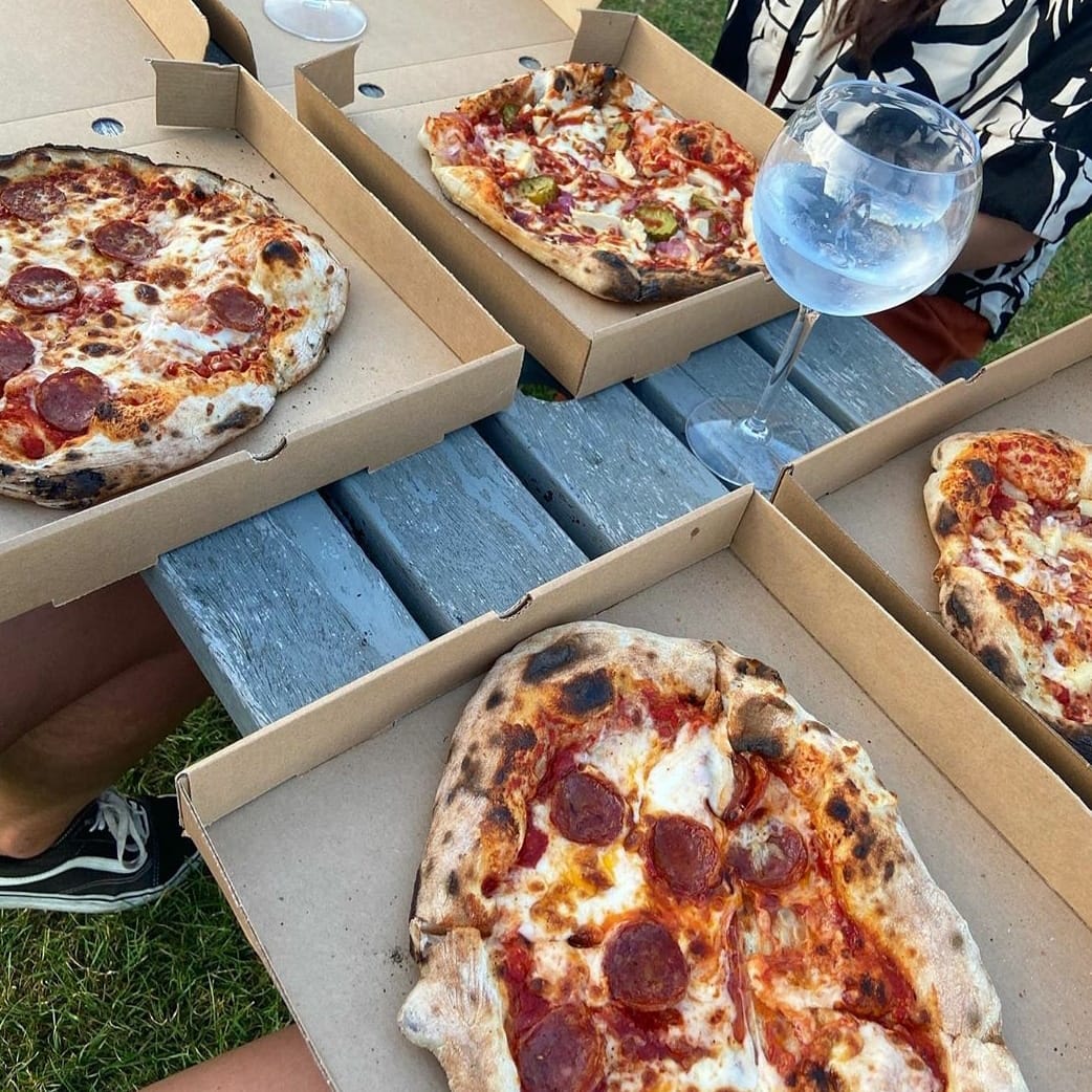 Paddle and a pizza Hire a Canoe Bewdley Jubilee Weekend 5 June 2022