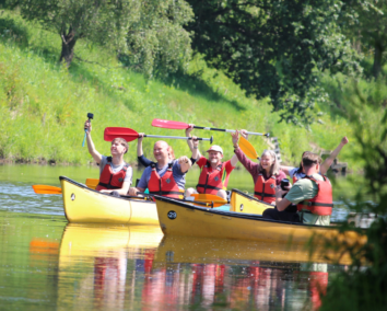 Group in canoes on the River Severn - Hire A Canoe